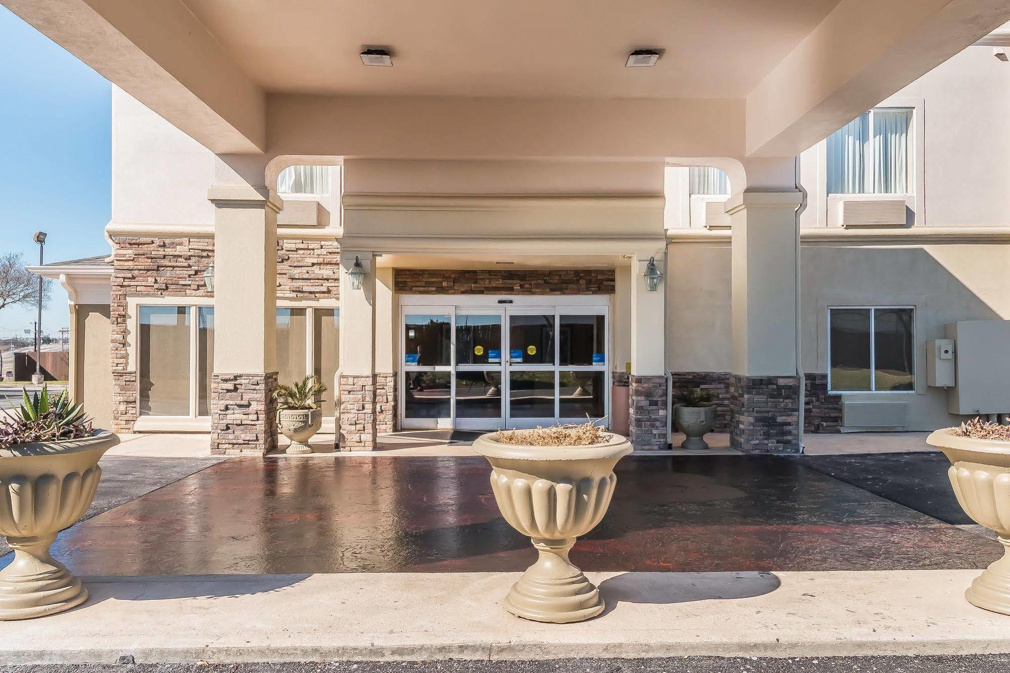 Comfort Inn I-10 East Near At&T Center San Antonio Exterior photo